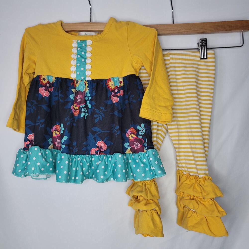 Marie Nicole- Girl's 2 piece ruffle outfit- yellow striped- size XS-12/18 months